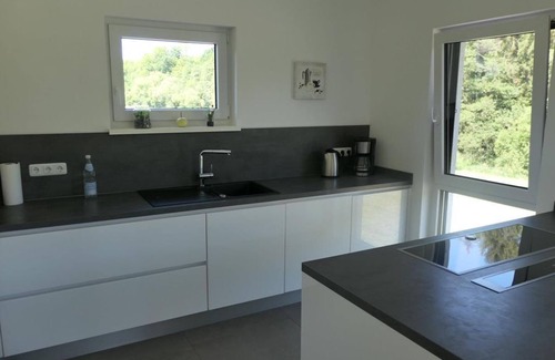 Hartlingen Apartment | 2 bed apartment Elbbachblick - Ferienwohnungen Hof Elbbachtal