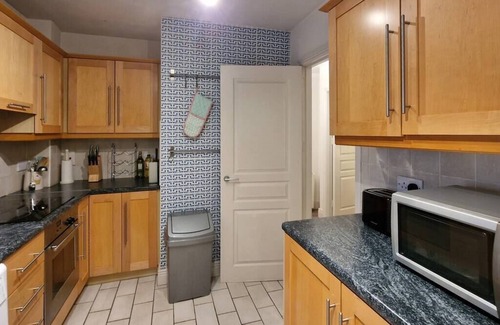 Ballsbridge Apartment | 2 Bed Apartment in Leafy Sandymount, Dublin 4
