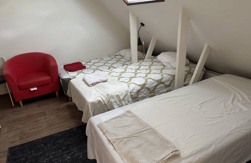 Rosersberg Apartment | 2- bed Apartment in Rosersberg