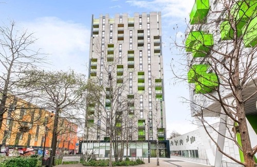 Surat Apartment | 2 bed apartment
