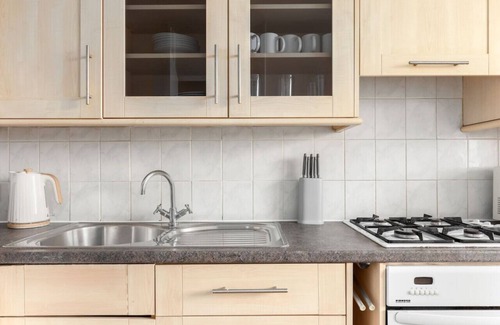 Riverside Apartment | 2 Bed Apartment near London Bridge