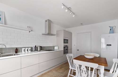 Barbican Apartment | 2 Bed - Apartment No. 1 Windsor Villas
