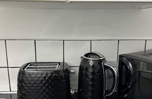 Sheffield Apartment | 2 Bed Apartment off London Road | Prime location