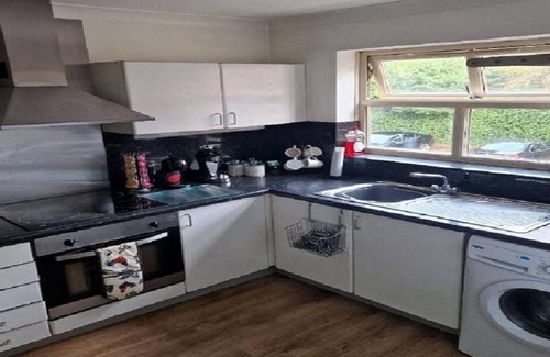 Sefton Park Apartment | 2 Bed Apartment Opposite Sefton Park