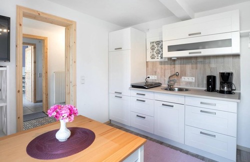 Willmenrod Apartment | 2-bed apartment "Rose" - Ferienwohnungen Wengenroth
