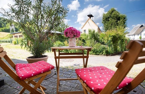 Willmenrod Apartment | 2-bed apartment "Rose" - Ferienwohnungen Wengenroth