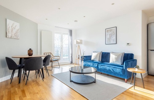 Wembley Park Apartment | 2 Bed Apartment with Balcony in Wembley