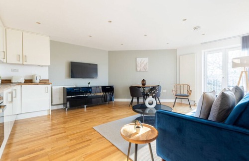 Wembley Park Apartment | 2 Bed Apartment with Balcony in Wembley