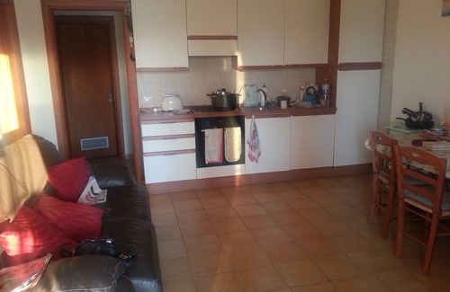 Ginosa Marina Apartment | 2 bed apt with shared pool in quiet cul de sac. 10-15min walk to sea.nSleeps4-6.
