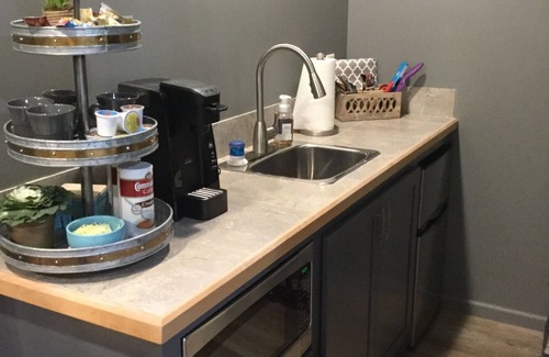 Lake Charles Apartment | 2 Bed Business or Family Travel