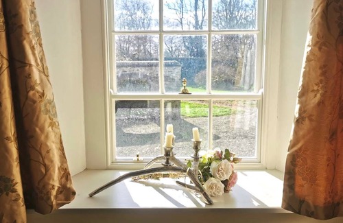 Kells Apartment | 2 Bed Courtyard Apartment