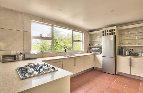 Robertson Cottage | 2 Bed Farmstay Cottage with Private Pool and Aircon | Buffelsbank