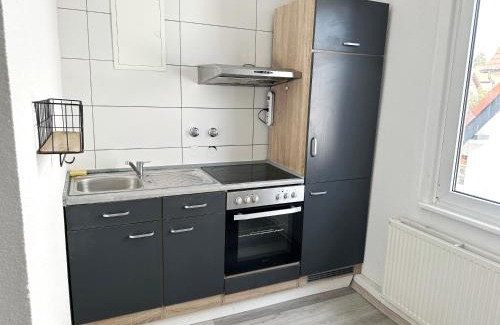 Villingen-Schwenningen Apartment | 2 Bed Flat - Sleeps 4 - Pets - Parking - Wifi