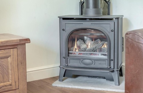 Abergavenny House | 2 Bed in Abergavenny BN187