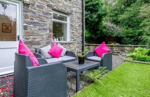 Dre-fach Felindre House | 2 Bed in Aberporth 85444