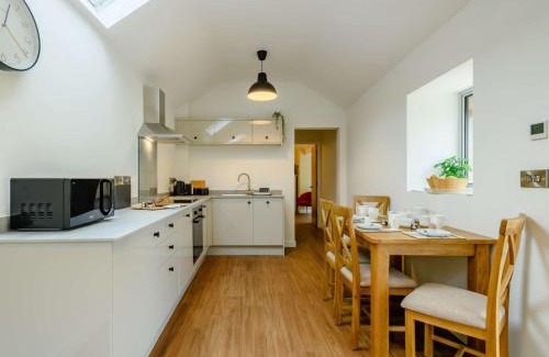 Brampton House | 2 Bed in Aylsham 90030