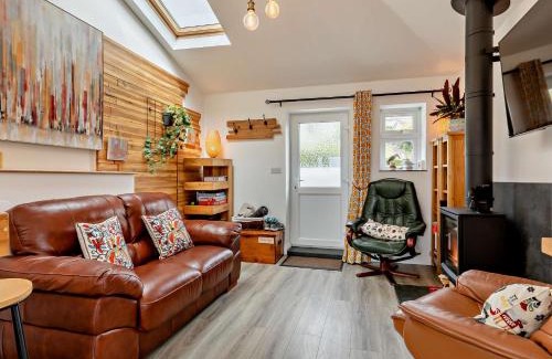 Bishops Tawton House | 2 Bed in Barnstaple 94038