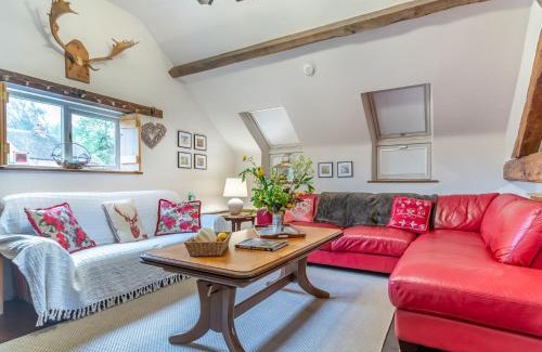 Clows Top House | 2 Bed in Bewdley CC090