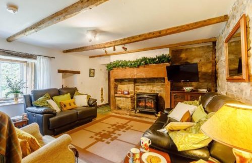 Brampton House | 2 Bed in Brampton 73578