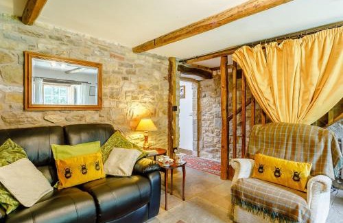 Brampton House | 2 Bed in Brampton 73578