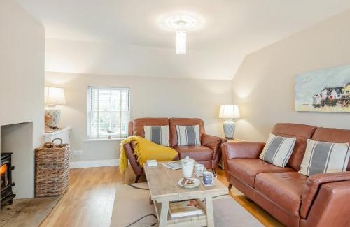 Deepdale House | 2 Bed in Brancaster Staithe KT179