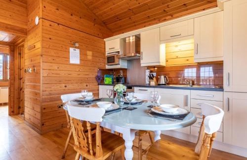 Clovelly House | 2 Bed in Clovelly 00358