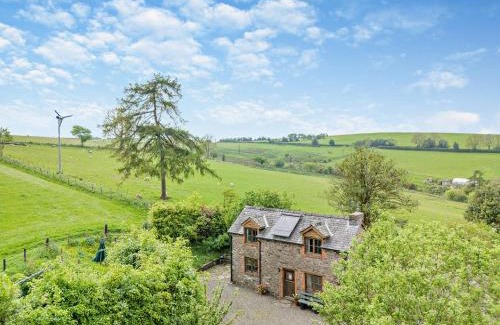 Newcastle-on-Clun House | 2 Bed in Clun 95107