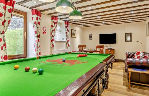 Corwen House | 2 Bed in Corwen 77351