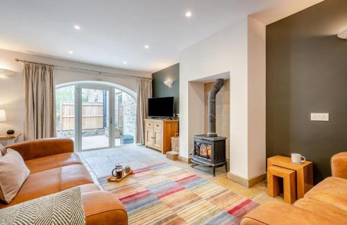 Bedale House | 2 Bed in Crakehall oc-m30355