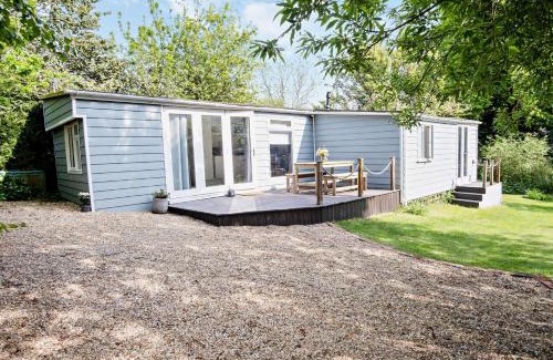 Whippingham House | 2 Bed in East Cowes 91563