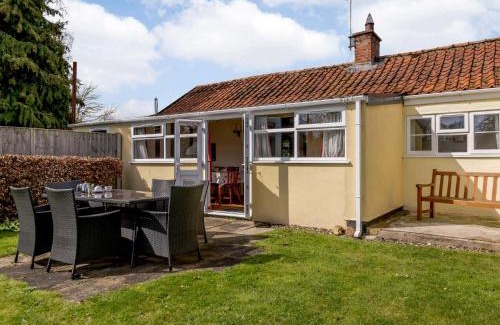 Geldeston House | 2 Bed in Geldeston HISN8