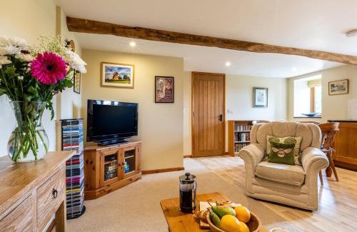 Godshill House | 2 Bed in Godshill 95174