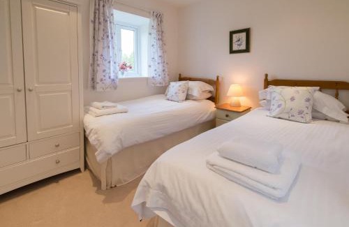 North Rigton House | 2 Bed in Harrogate District HH087