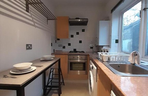 Herne Hill Apartment | 2 Bed in Heart of Brixton