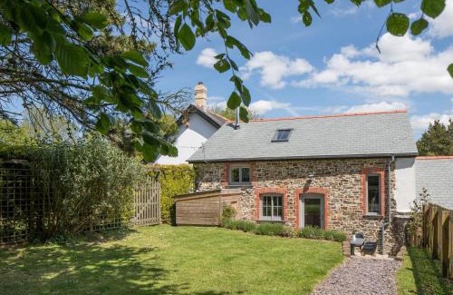 Umberleigh House | 2 Bed in High Bickington 49558