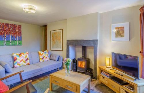 Lorton House | 2 Bed in High Lorton 86023