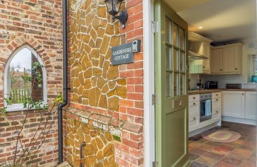 Ingoldisthorpe House | 2 Bed in Ingoldisthorpe KT074