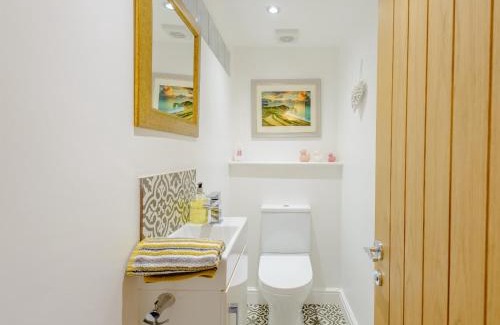Furzebrook House | 2 Bed in Isle of Purbeck DC118
