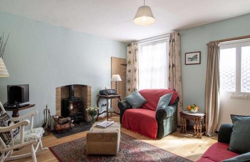 Little Walsingham House | 2 Bed in Little Walsingham KT093