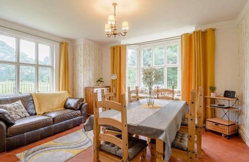 Kilnwick House | 2 Bed in Londesborough 88620