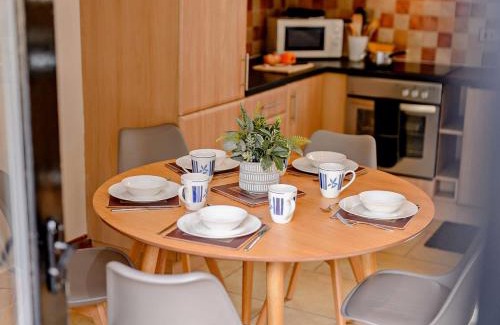 North Wheatley House | 2 Bed in Mattersey 93150