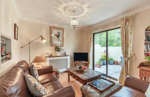 Narberth House | 2 Bed in Narberth 84026
