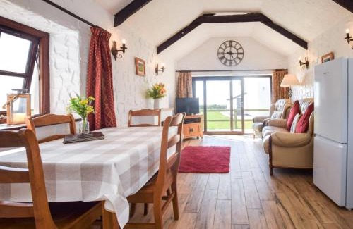 Rhossili House | 2 Bed in Rhossilli 89302