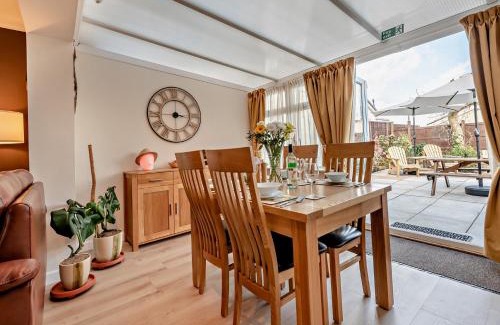 Saundersfoot House | 2 Bed in Saundersfoot 94207