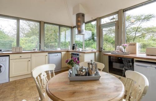 Potter Brompton House | 2 Bed in Scarborough 79521