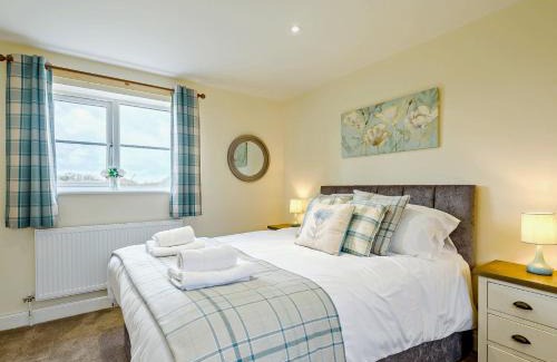 Skendleby House | 2 Bed in Skendleby 91141