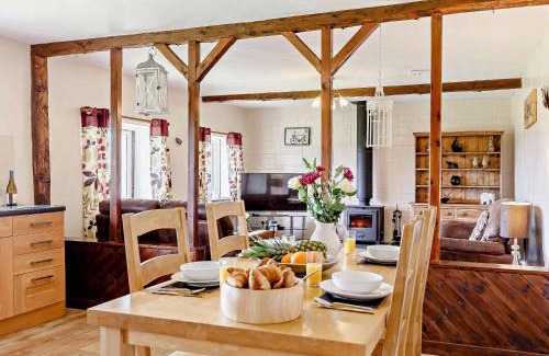 South Molton House | 2 Bed in South Molton 88994