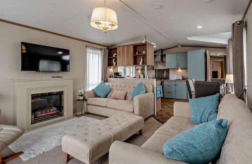 St. Andrews House | 2 Bed in St Andrews 95035