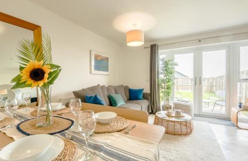 St Davids House | 2 Bed in St Davids 92137