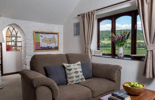 Talybont-on-Usk House | 2 Bed in Talybont-on-Usk BN102